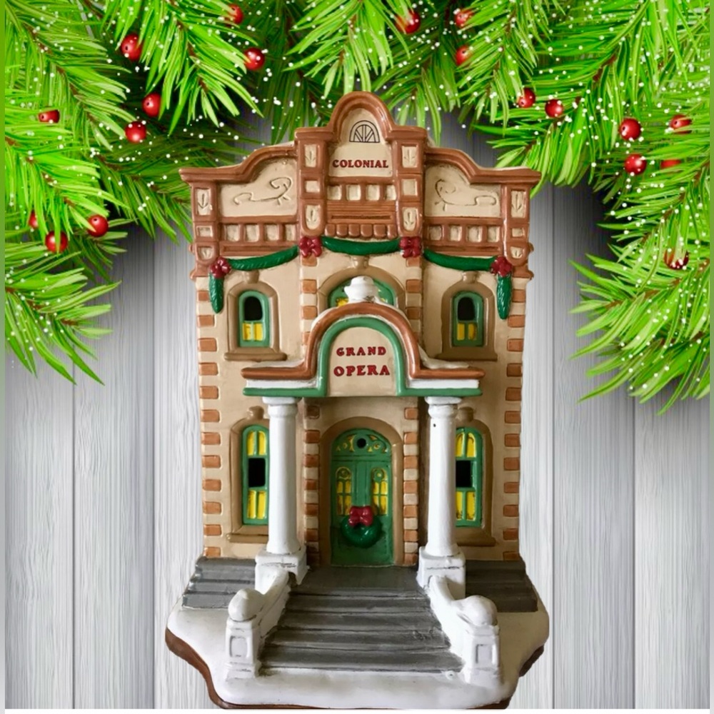 Lefton Vintage Colonial Village Grand Opera 1997